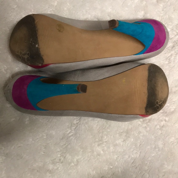 Heels - Picture 3 of 4